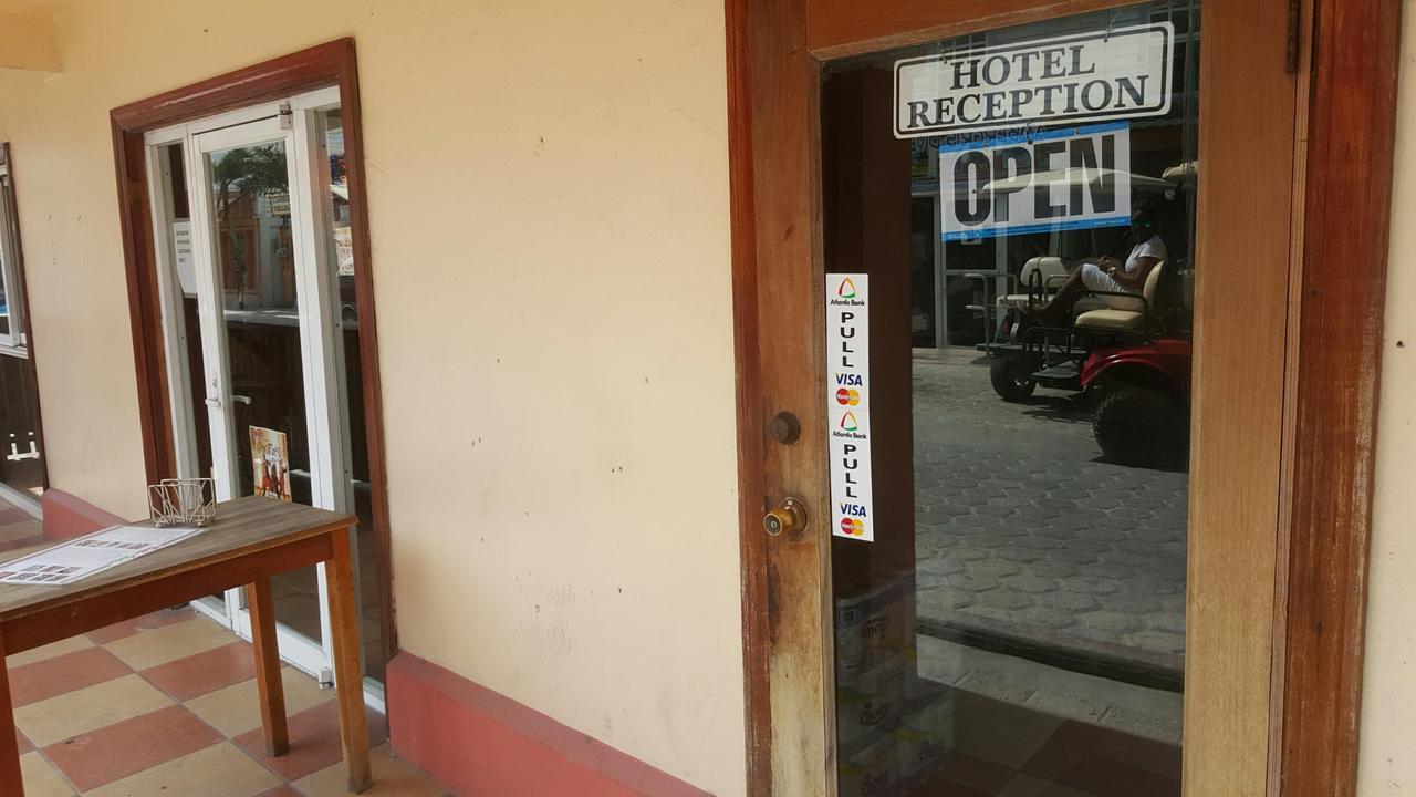 Hotel Central Park San Pedro  Exterior photo