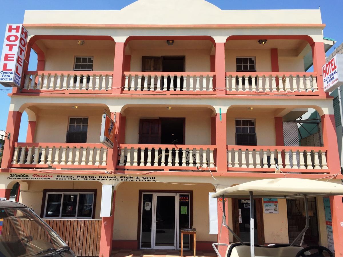 Hotel Central Park San Pedro  Exterior photo
